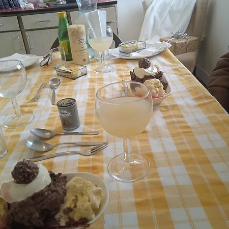 Olive's And Chestnut Ferienhaus *