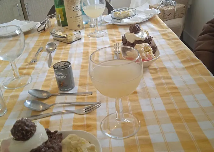 Olive's And Chestnut Holiday home *